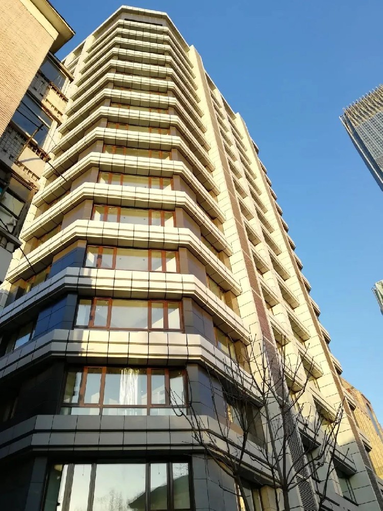 光华路东里1号楼A座住宅楼地上部分内外装修工程